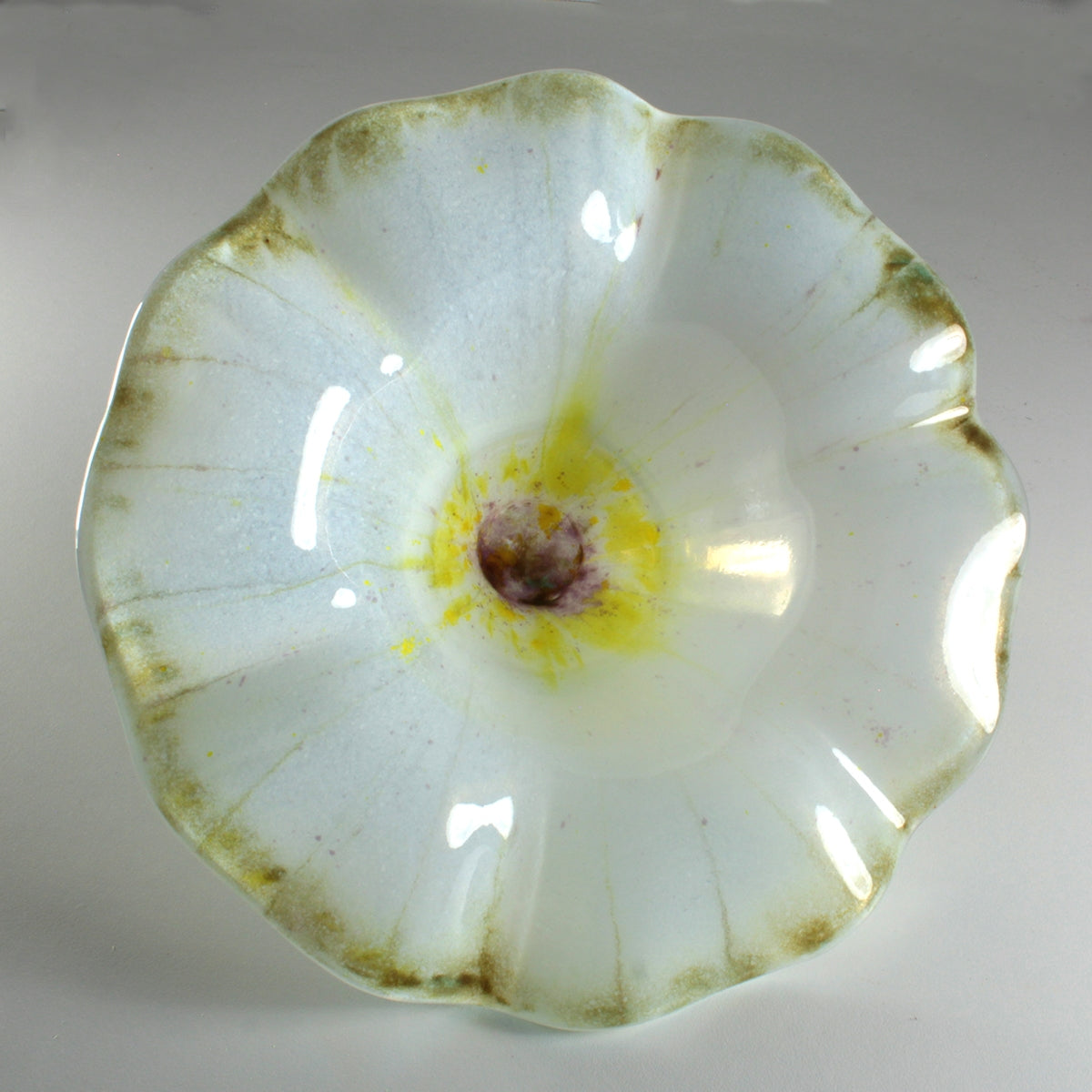 Ruffled Control Drop Flower (CPI GM187)