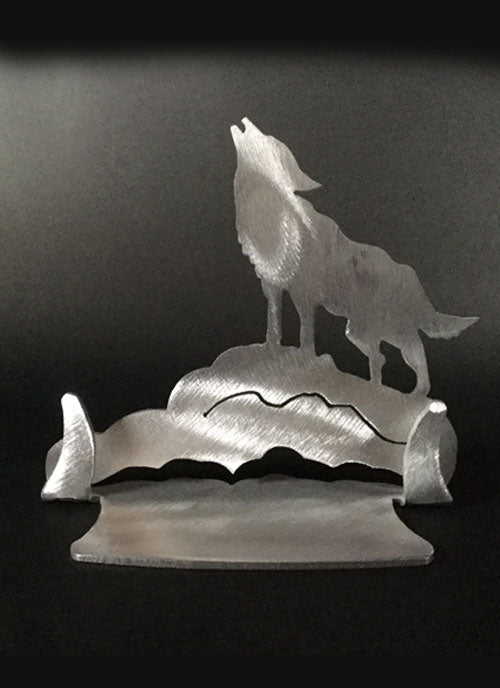 Wolf Stand