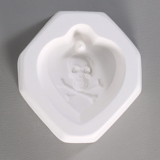 Skull and Crossbones Cameo (CPI LF95)
